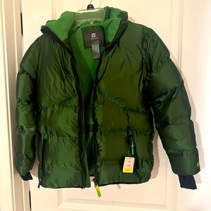 Boys green Champion coat size 8/10. Brand new with tags!